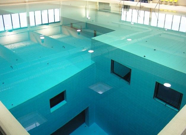 Самый большой бассейн
