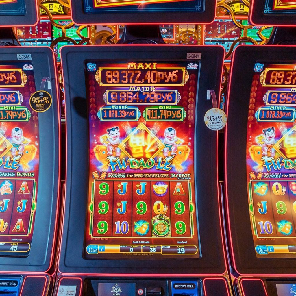 как играть в онлайн казино правильно