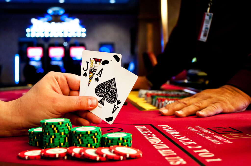 Fora 21 blackjack online casino как купить столото через интернет