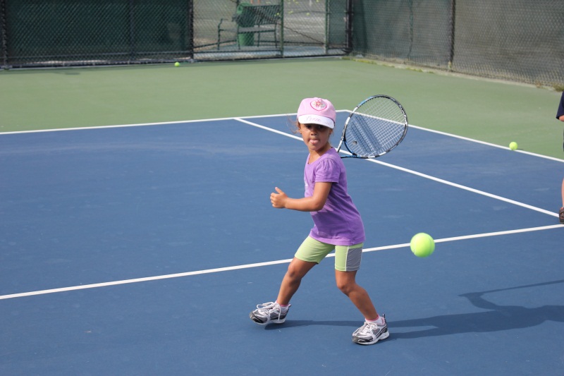 Плюсы посещения теннисной академии для детей