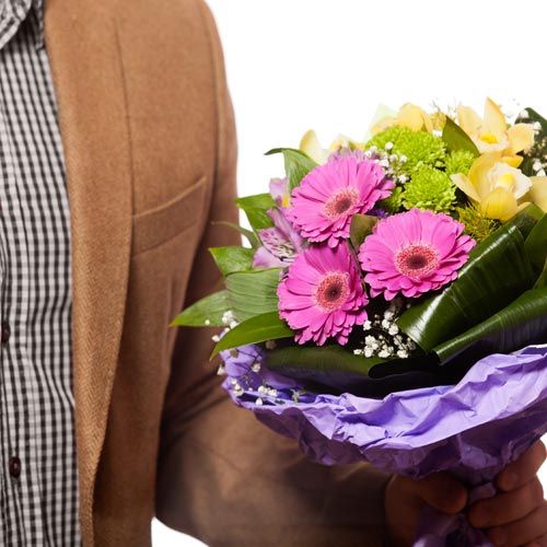 Романтические жесты: легкость заказа и быстрая доставка цветов